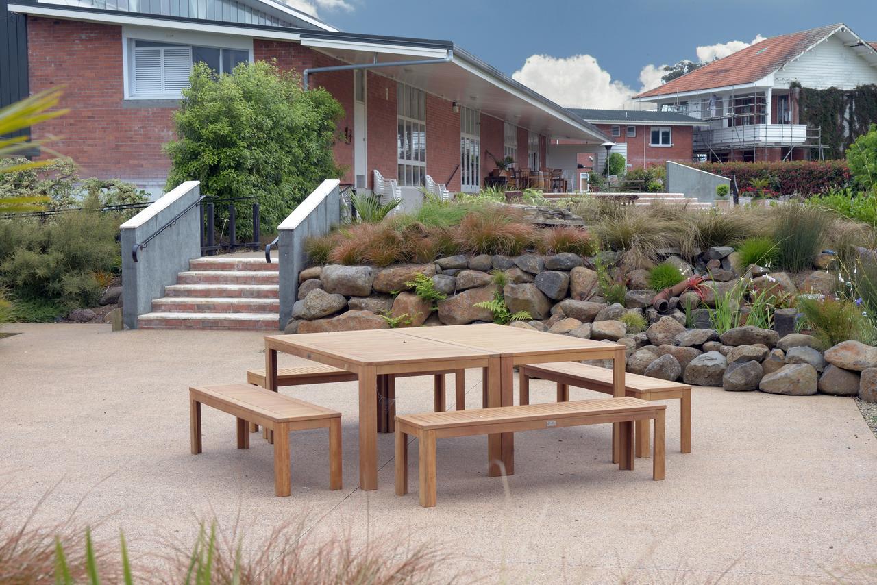 Lavalla Estate Tuakau Exterior photo