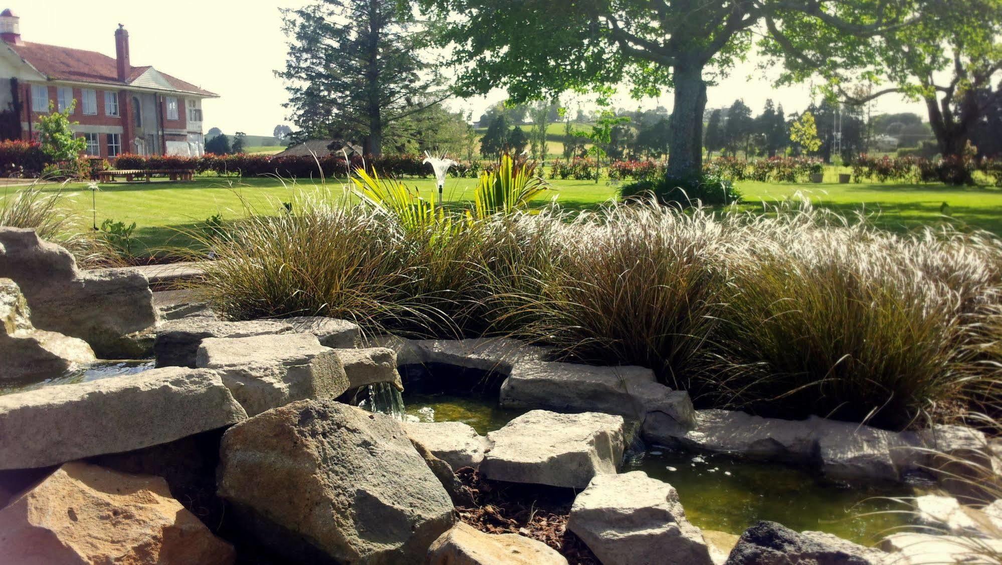 Lavalla Estate Tuakau Exterior photo